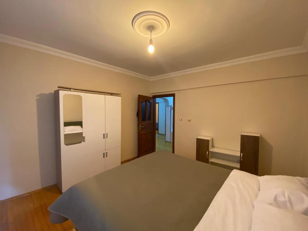 2 Bedrooms Central Area Located Appartment 2 Floor Istanbul Exterior photo