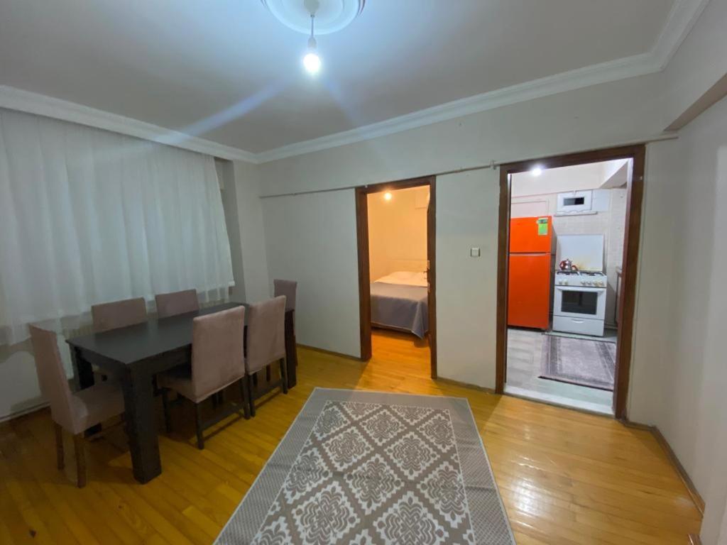 2 Bedrooms Central Area Located Appartment 2 Floor Istanbul Exterior photo
