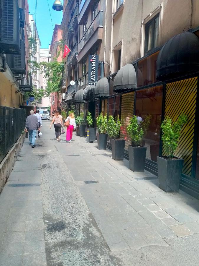 2 Bedrooms Central Area Located Appartment 2 Floor Istanbul Exterior photo